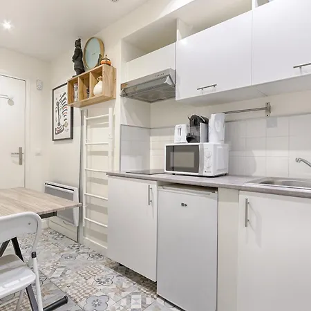 Bastille Passage Salarnier Charming 1br Париж