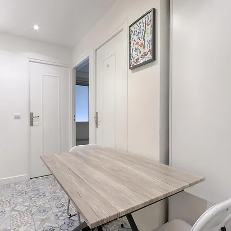 Bastille Passage Salarnier Charming 1br Апартаменты Париж